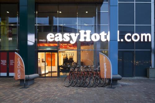 Фотография гостиницы easyHotel Amsterdam Arena Boulevard