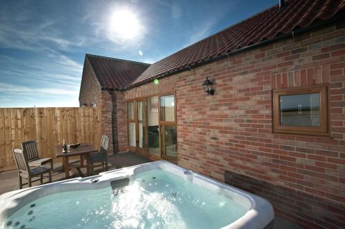 Фотография гостевого дома Middleton Cottages