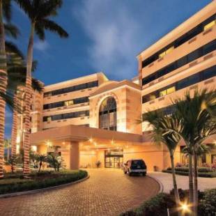 Фотографии гостиницы 
            DoubleTree by Hilton West Palm Beach Airport