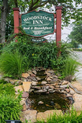 Фотография мини отеля Woodstock Inn Bed & Breakfast