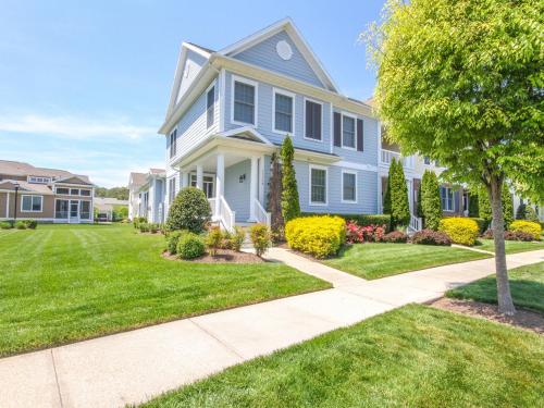 Фотография гостевого дома Bayside Resort - 11150 Signature