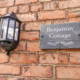 Фотографии гостевого дома 
            Benjamin Cottage