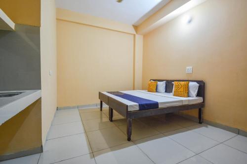 Фотография гостиницы SPOT ON 61033 Hotel Diamond