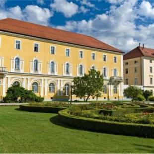 Фотографии гостиницы 
            Grand Hotel Rogaska