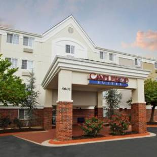 Фотографии гостиницы 
            Candlewood Suites Rogers-Bentonville, an IHG Hotel