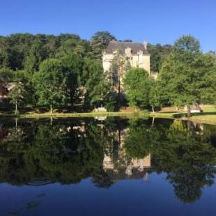 Фотографии гостевого дома 
            Gite La Suite Ducale Chateau La Roche Racan