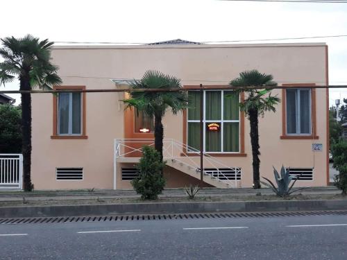 Фотография гостевого дома 4 пальмы