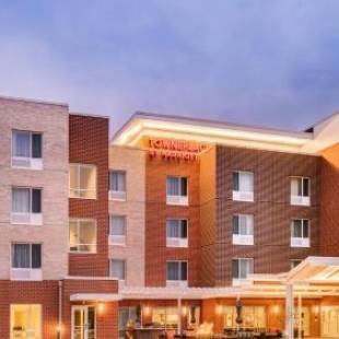 Фотографии гостиницы 
            TownePlace Suites by Marriott Dubuque Downtown