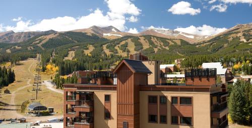 Фотография гостиницы Village at Breckenridge Resort
