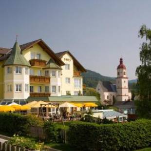 Фотографии гостиницы 
            Familienhotel Herbst