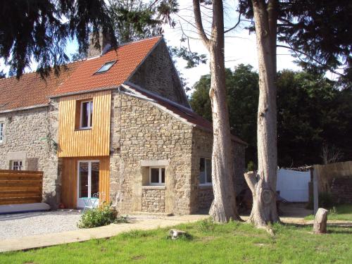 Фотография гостевого дома Gîte de la Ferme du Clos Giot