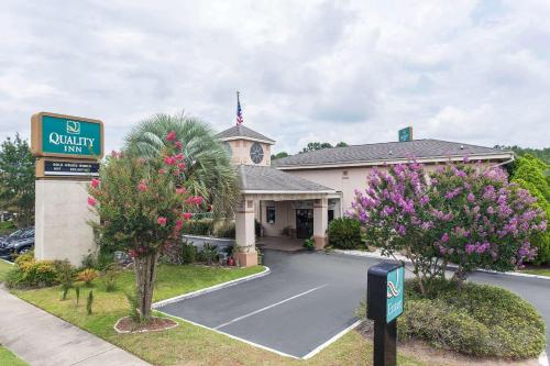 Фотографии гостиницы 
            Quality Inn Goose Creek - Charleston