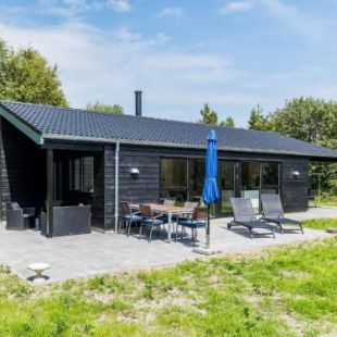 Фотография гостевого дома Holiday home Blåvand CCXXI