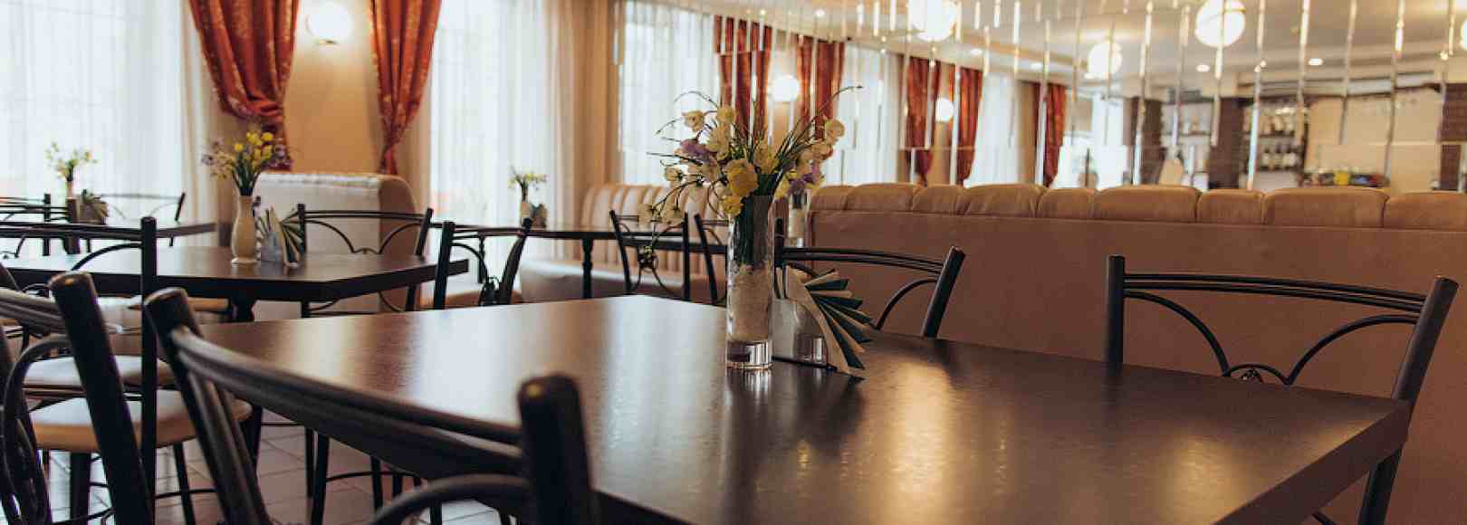 Фотография банкетного зала Зал кафе Ваниль