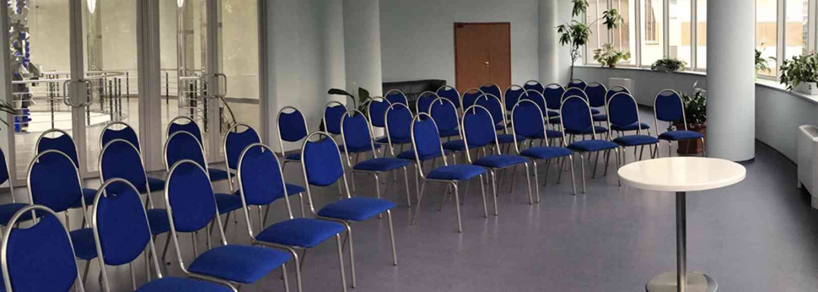 Фотография конференц-зала WTCE Пресс-Холл