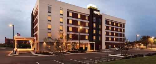 Фотографии гостиницы 
            Home2 Suites By Hilton Florence Cincinnati Airport South