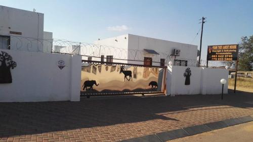 Фотография гостевого дома Fourties Guest House