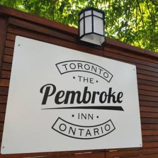 Фотографии гостиницы 
            Pembroke Inn