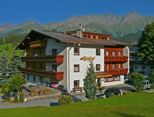 Фотография гостевого дома Alpenhof Pension-Garni