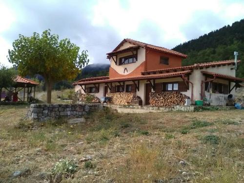 Фотография гостевого дома Eleni Country Cottage 2