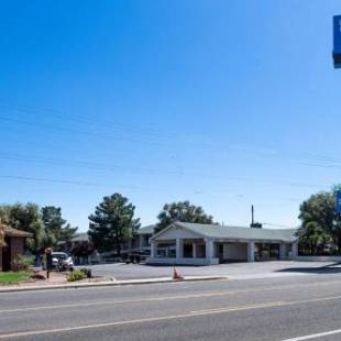 Фотографии гостиницы 
            Motel 6-Kingman, AZ - Route 66 West