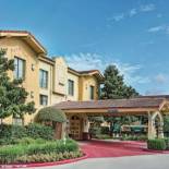 Фотография гостиницы La Quinta Inn by Wyndham - The Woodlands North