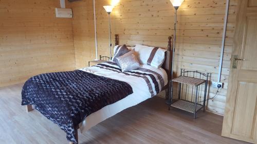 Фотография гостевого дома The Cabin @Tenacre