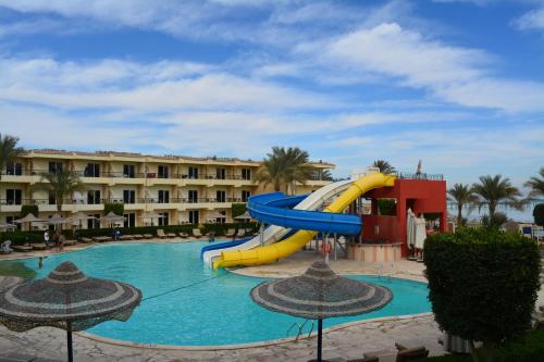 Фотографии гостиницы 
            Retal View Resort El Sokhna