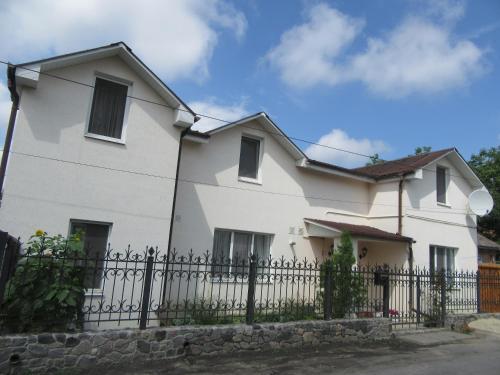 Фотография гостевого дома Crystal