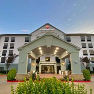 Фотография гостиницы Best Western Plus Sugar Land Houston