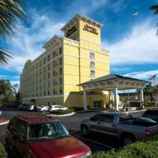 Фотографии гостиницы 
            Hampton Inn & Suites Jacksonville Deerwood Park