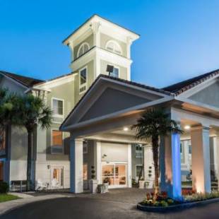 Фотографии гостиницы 
            Holiday Inn Express Fairhope - Point Clear, an IHG Hotel