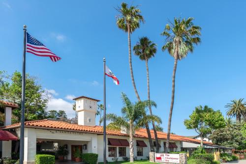 Фотография гостиницы Clocktower Inn Ventura