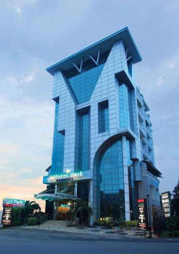 Фотографии гостиницы 
            Hotel Park Residency, Kakkanad