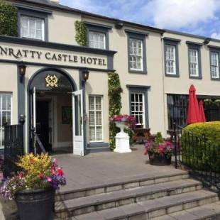 Фотографии гостиницы 
            Bunratty Castle Hotel, BW Signature Collection