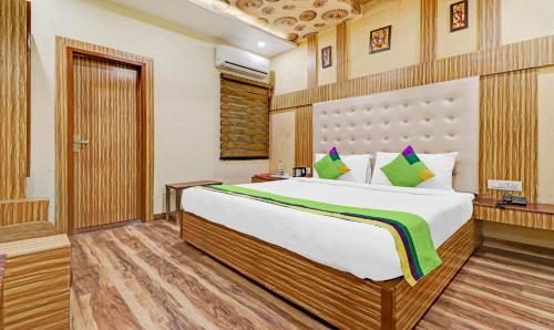 Фотографии гостиницы 
            Treebo Trend Hotel PVRX, Amritsar