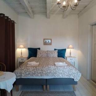 Фотографии мини отеля
Őri Art Inn