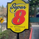 Фотография гостиницы Super 8 by Wyndham SeaTac Airport