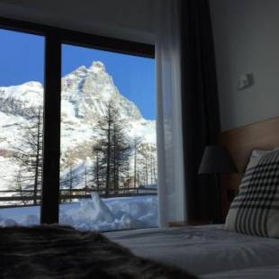 Фотографии апарт отеля 
            BASE CAMP alpine apartments