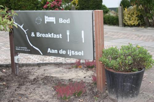 Фотографии мини отеля 
            Bed & Breakfast 'Aan de IJssel'