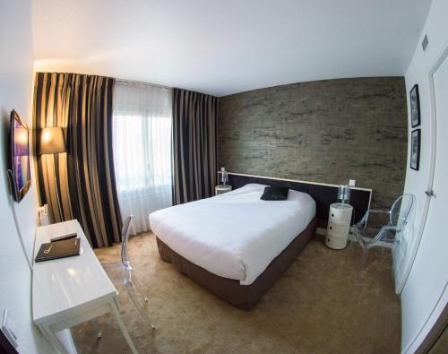 Фотография гостиницы Hôtel Quorum