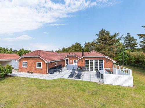 Фотографии гостевого дома 
            Holiday home Blåvand CCXIV