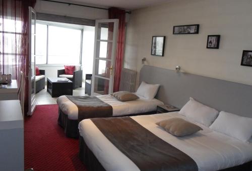 Фотография гостиницы Brit Hotel Bleu Nuit