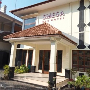 Фотография гостиницы SMESA Edotel Syariah Surabaya RedPartner