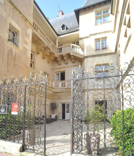 Фотография гостиницы Hotel D'haussonville