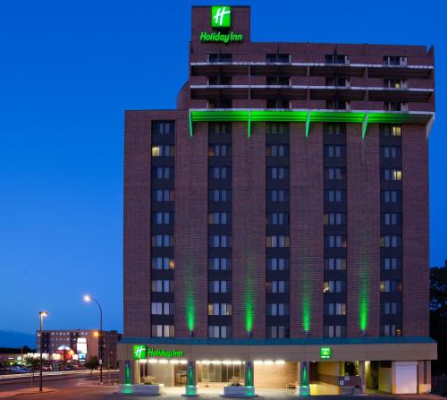 Фотография гостиницы Holiday Inn Winnipeg - Airport West, an IHG Hotel