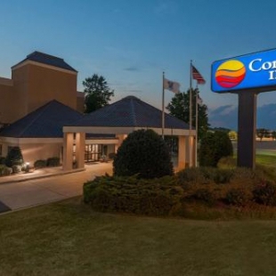 Фотография гостиницы Comfort Inn Near Fort Bragg