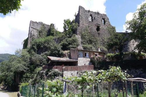 Фотографии гостевого дома 
            Gîte du Château de Retourtour