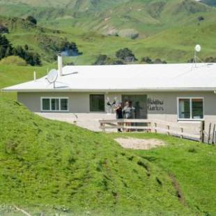 Фотографии базы отдыха 
            Mahaanui Quarters Farmstay