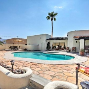 Фотография гостевого дома Bright Cottage with Pool and Spa - 5 Mi to Lake Havasu